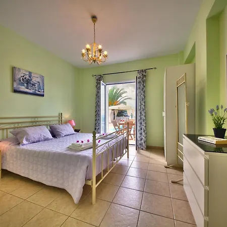 Peristera's House Fabulous 3 Bed Fiskardo Kefalonia *