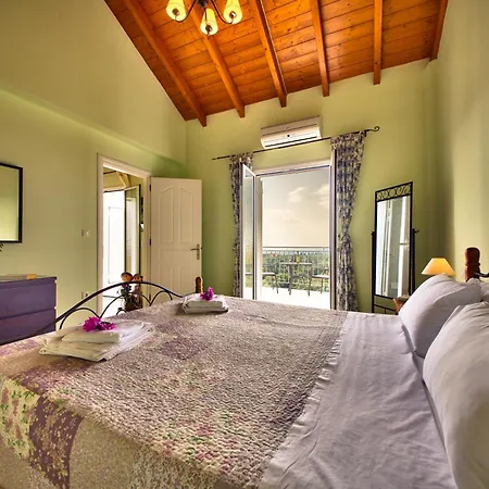 Peristera's House Fabulous 3 Bed Fiskardo Kefalonia